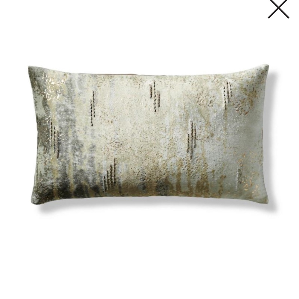 Frontgate Evie Pillow Cover - 14” x 24” - NWT